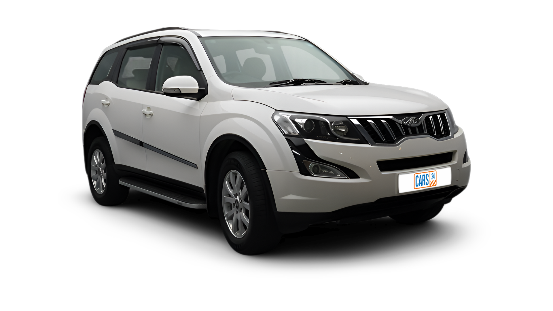 Mahindra XUV500-img